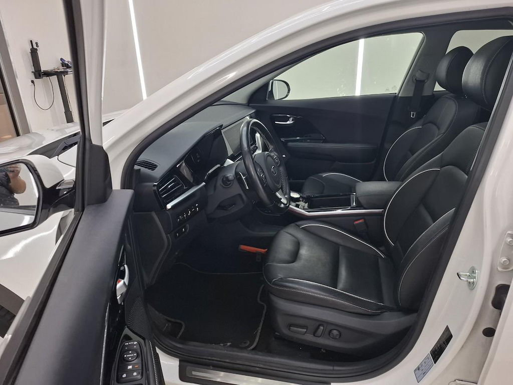 Foto 8 van Kia Niro