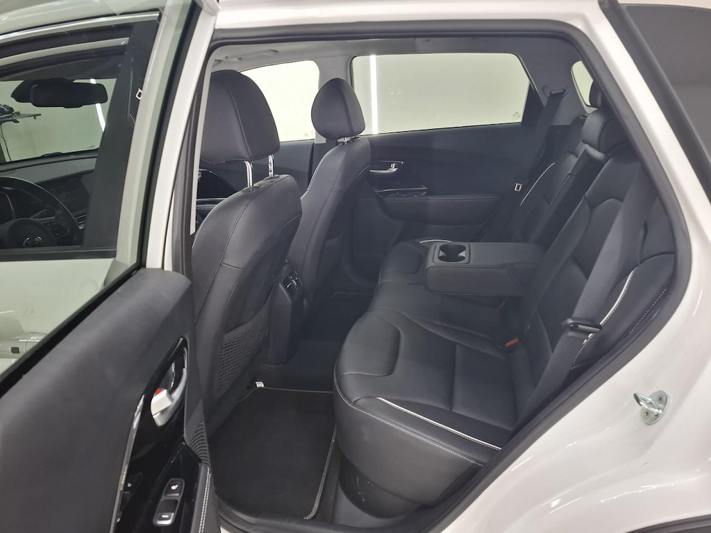 Foto 9 van Kia Niro