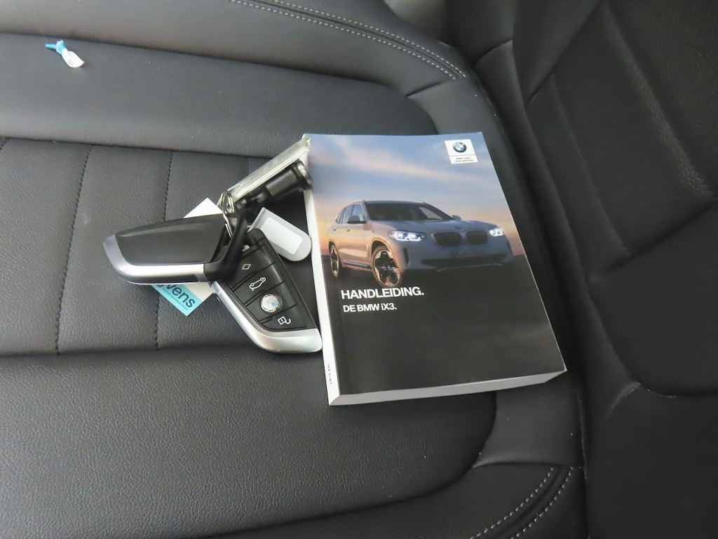 Foto 19 van BMW ix3