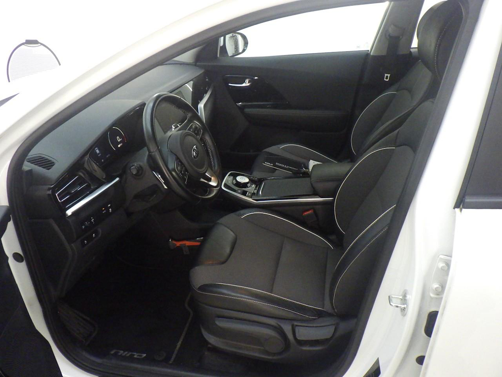 Foto 8 van Kia Niro