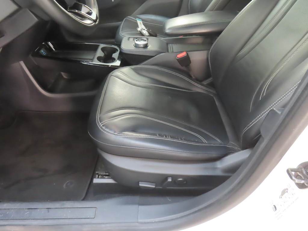 Foto 30 van Ford Mustang
