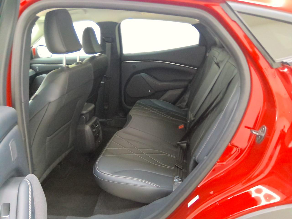 Foto 9 van Ford Mustang