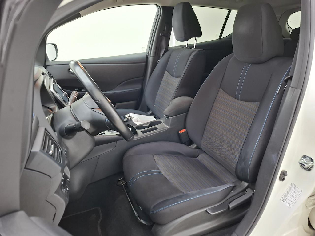 Foto 8 van Nissan Leaf