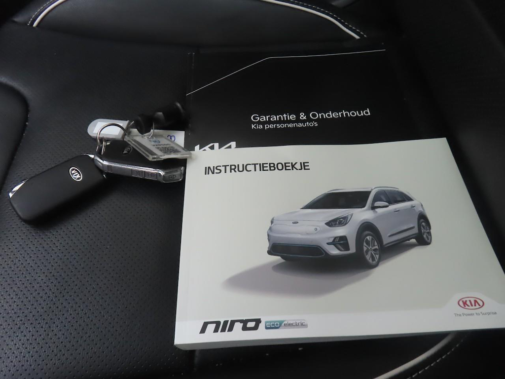 Foto 15 van Kia Niro