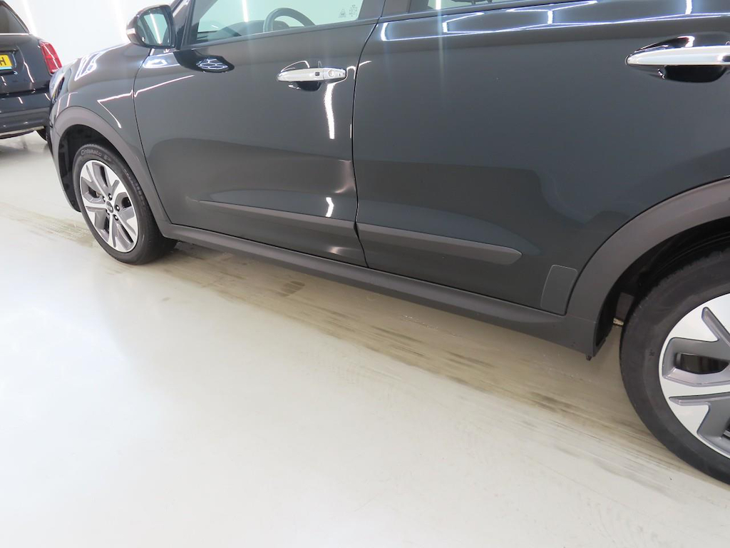 Foto 23 van Kia Niro