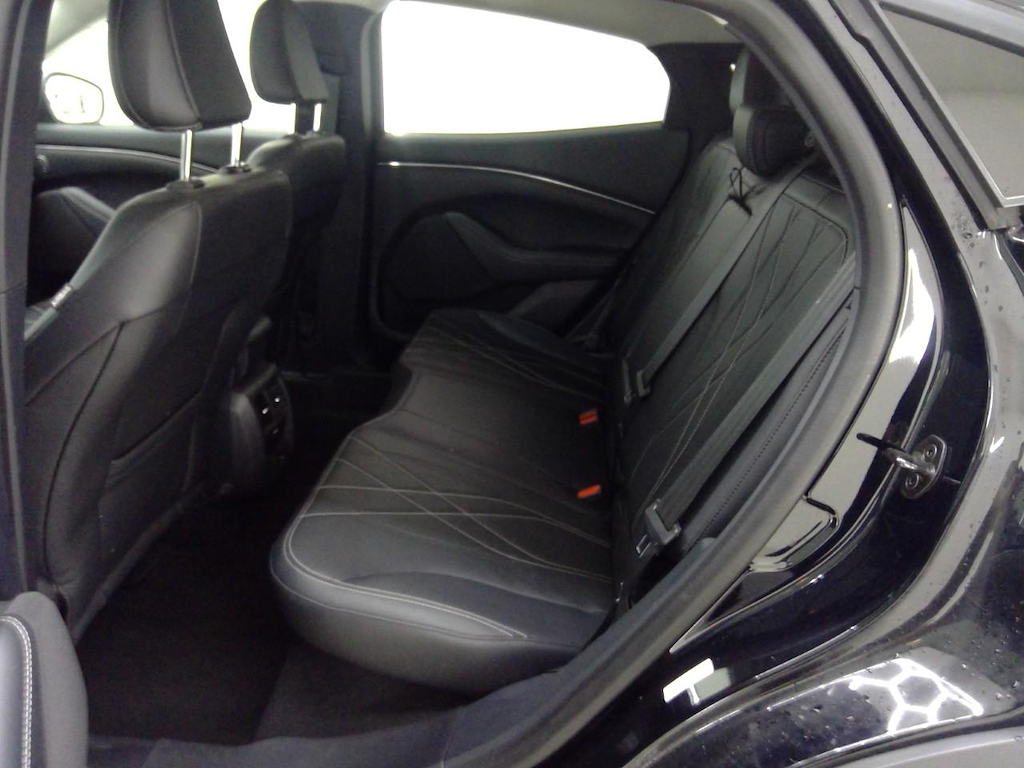 Foto 9 van Ford Mustang