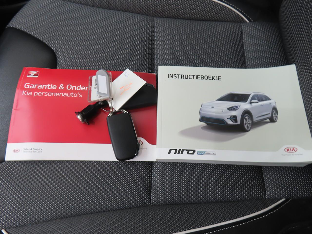 Foto 17 van Kia Niro