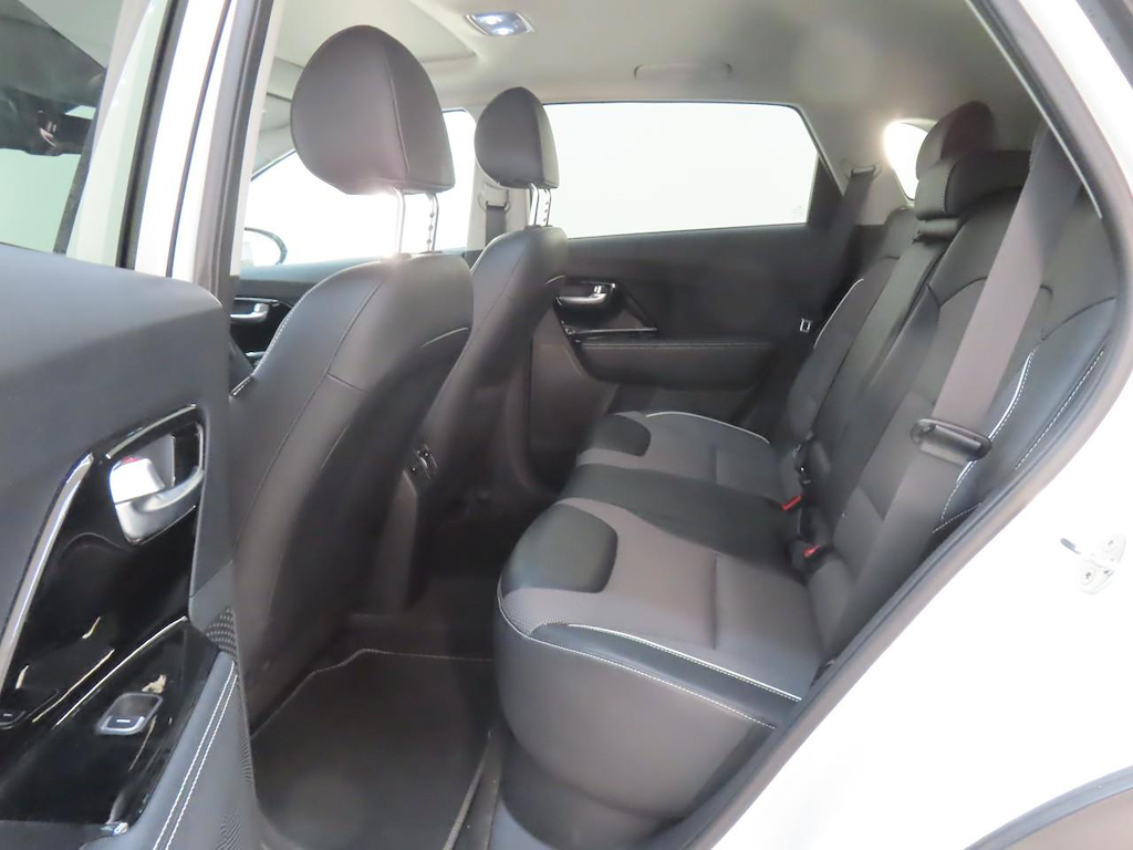 Foto 9 van Kia Niro