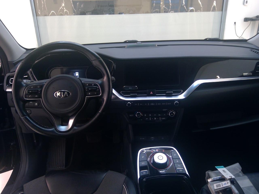 Foto 9 van Kia Niro