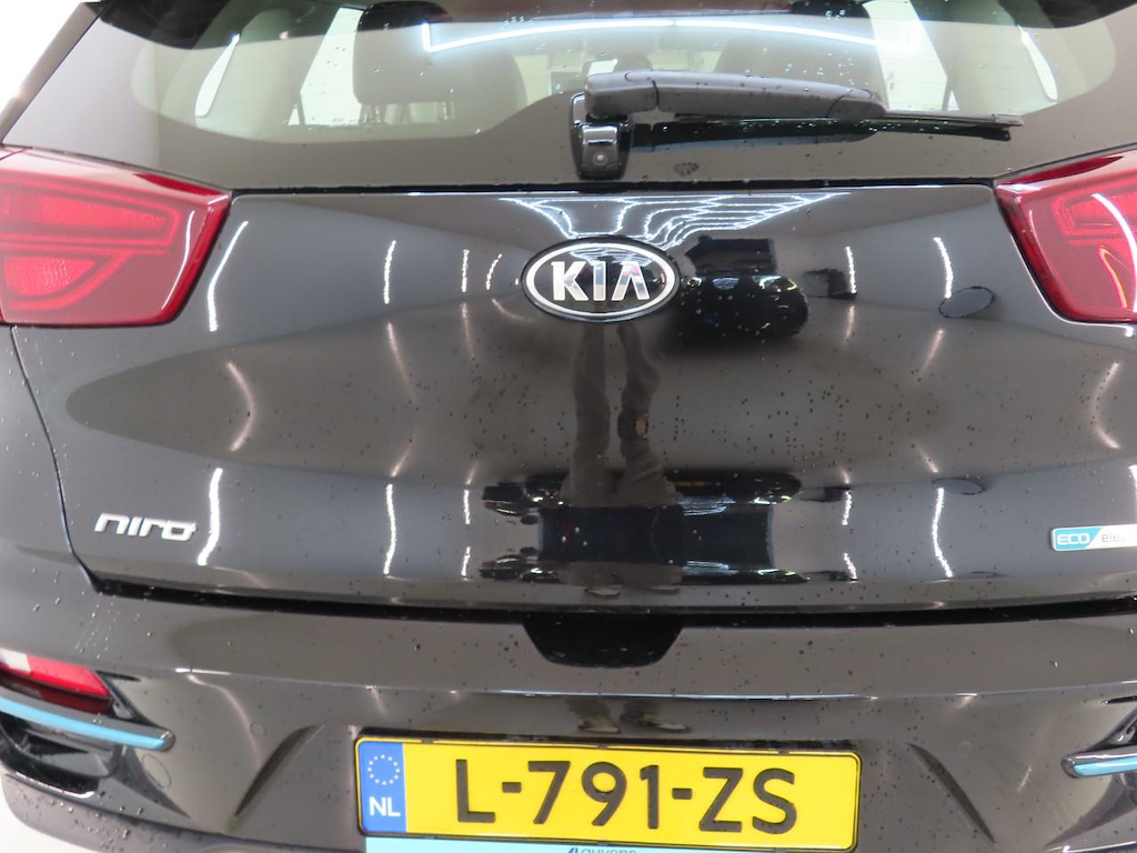 Foto 17 van Kia Niro