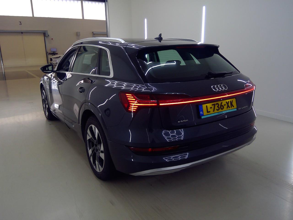 Foto 7 van Audi e-tron