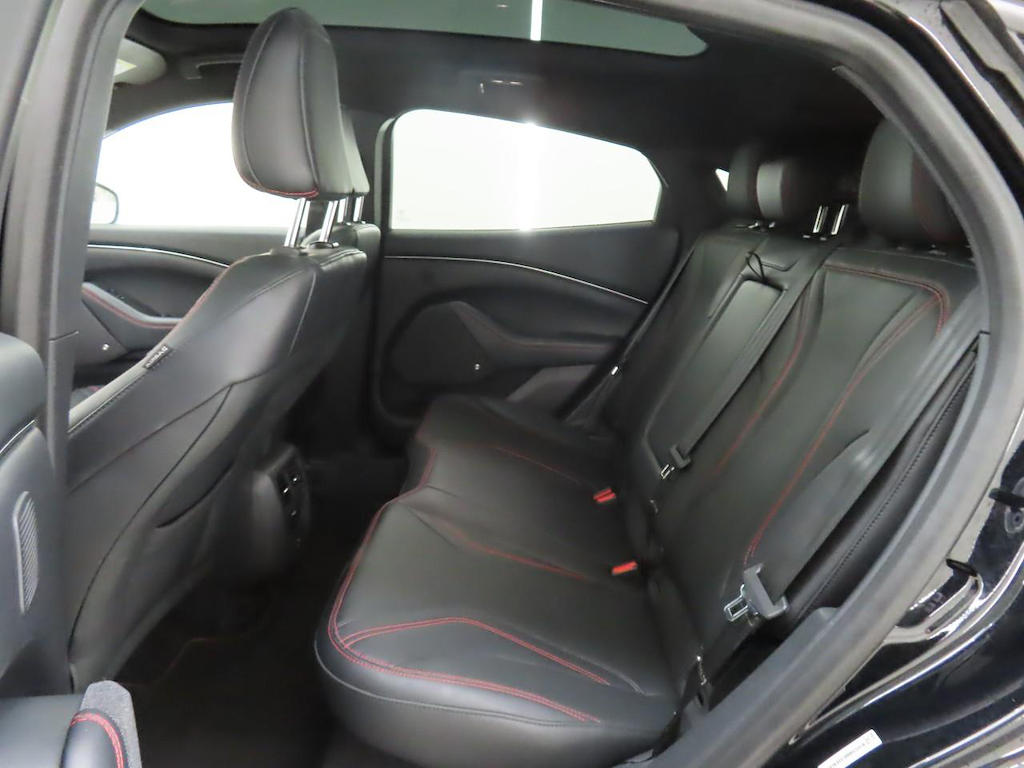 Foto 7 van Ford Mustang