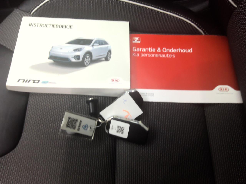 Foto 14 van Kia Niro