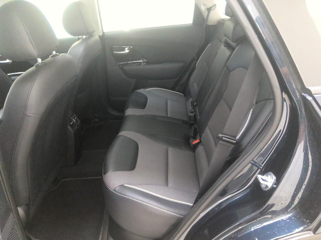 Foto 7 van Kia Niro