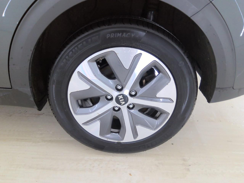 Foto 14 van Kia Niro