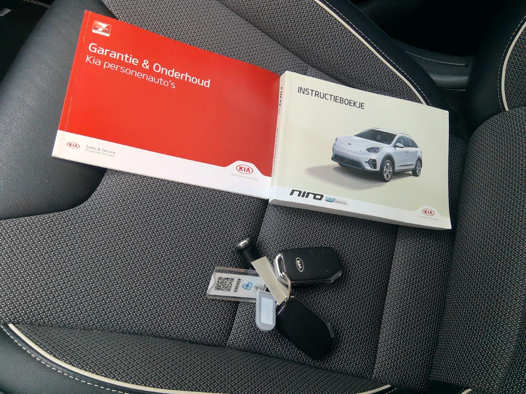 Foto 16 van Kia Niro