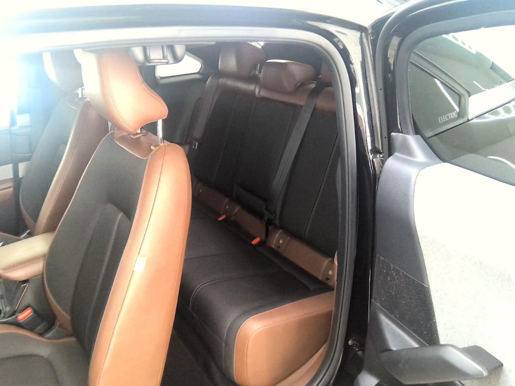 Foto 8 van Mazda MX-30