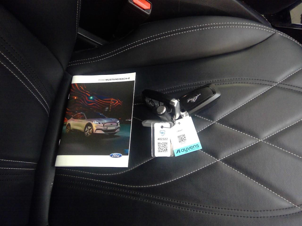 Foto 17 van Ford Mustang