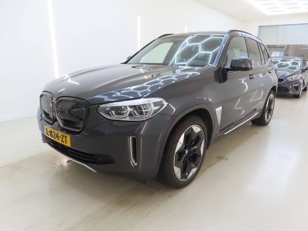 Foto 2 van BMW ix3