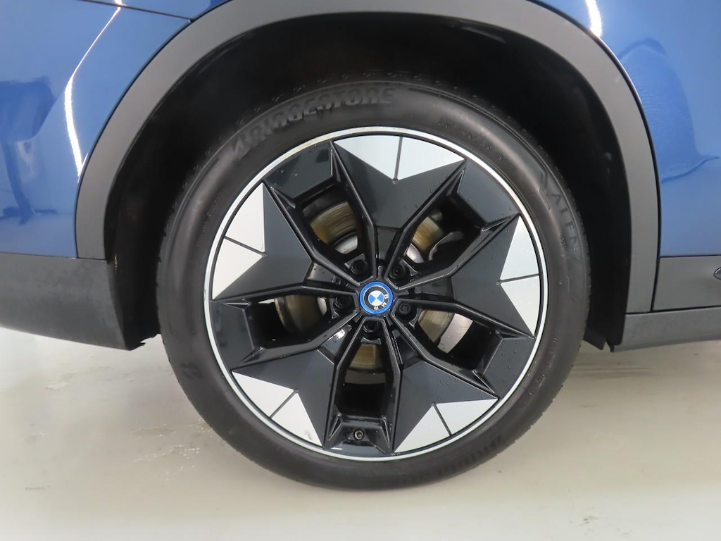 Foto 13 van BMW ix3