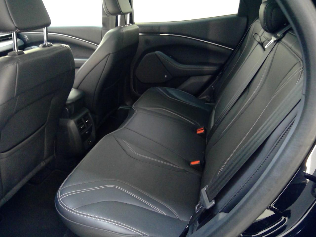 Foto 14 van Ford Mustang