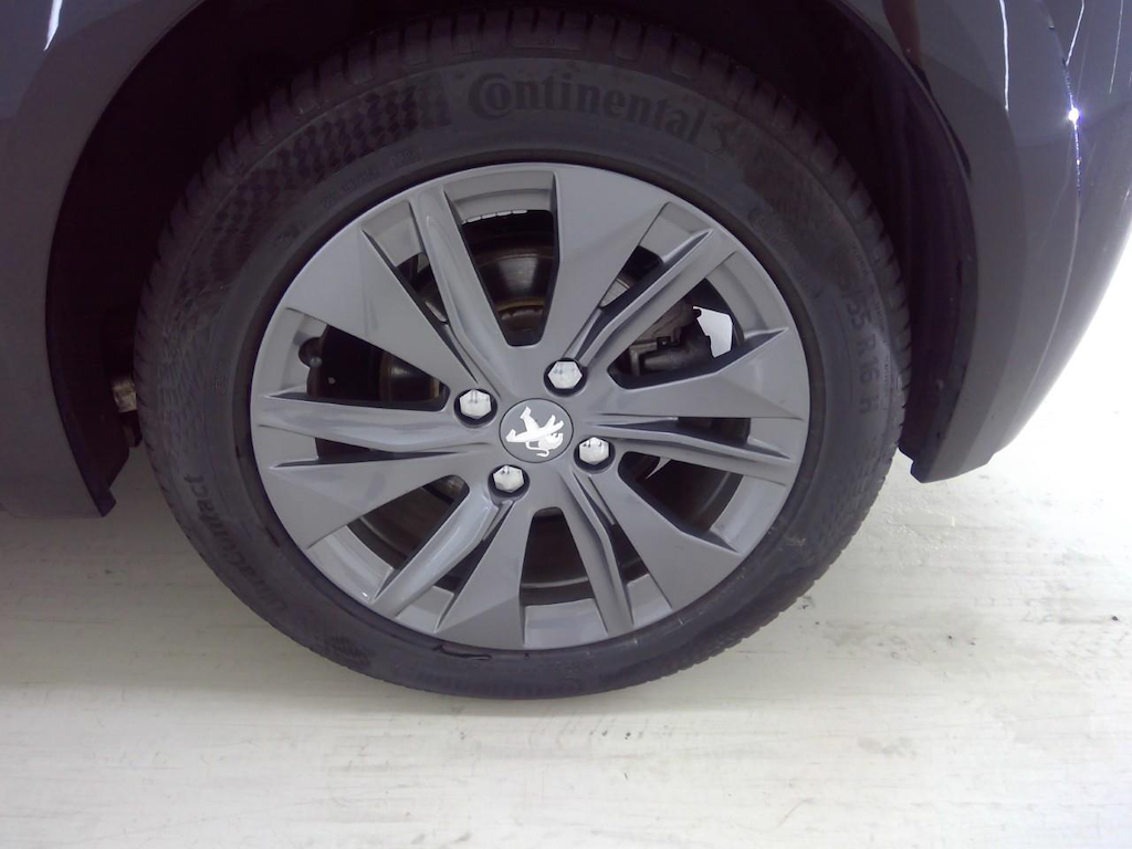 Foto 13 van Peugeot E-208