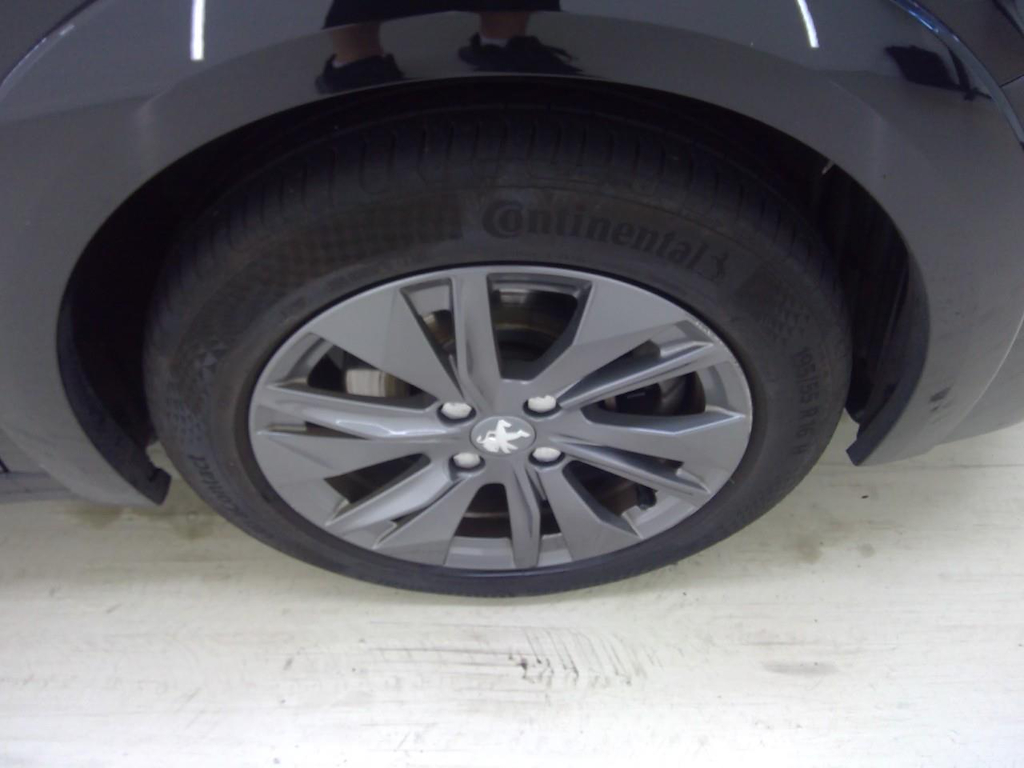 Foto 40 van Peugeot E-208