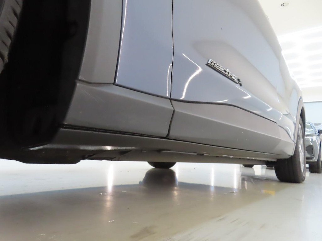 Foto 15 van Ford Mustang