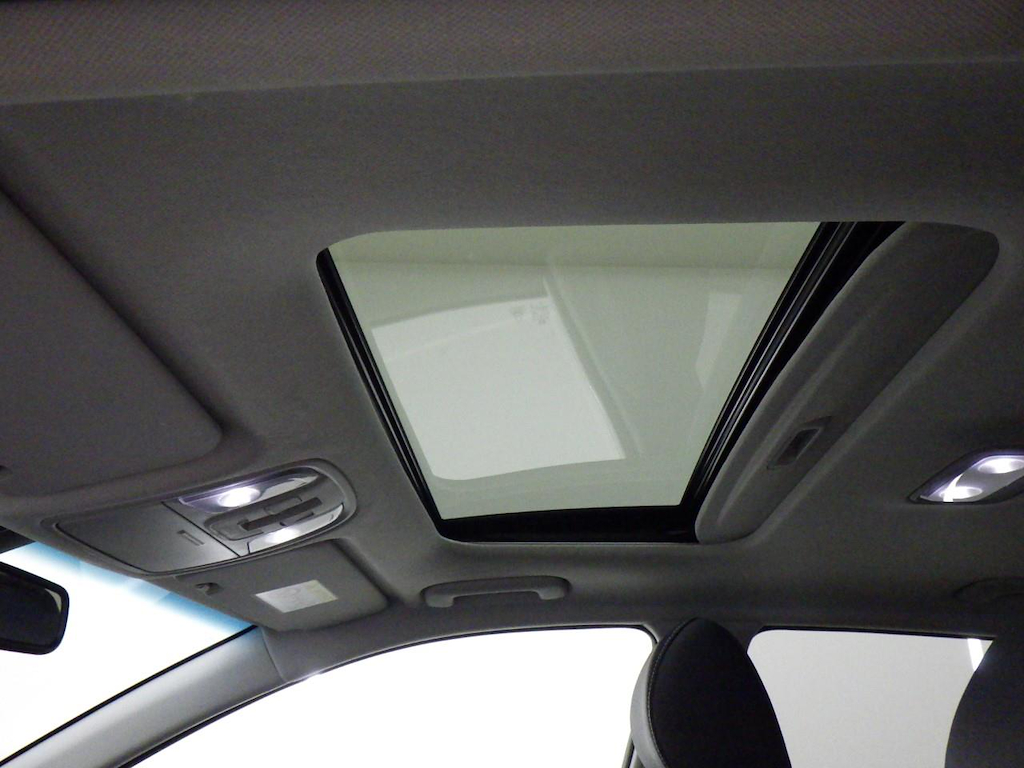 Foto 19 van Kia Niro