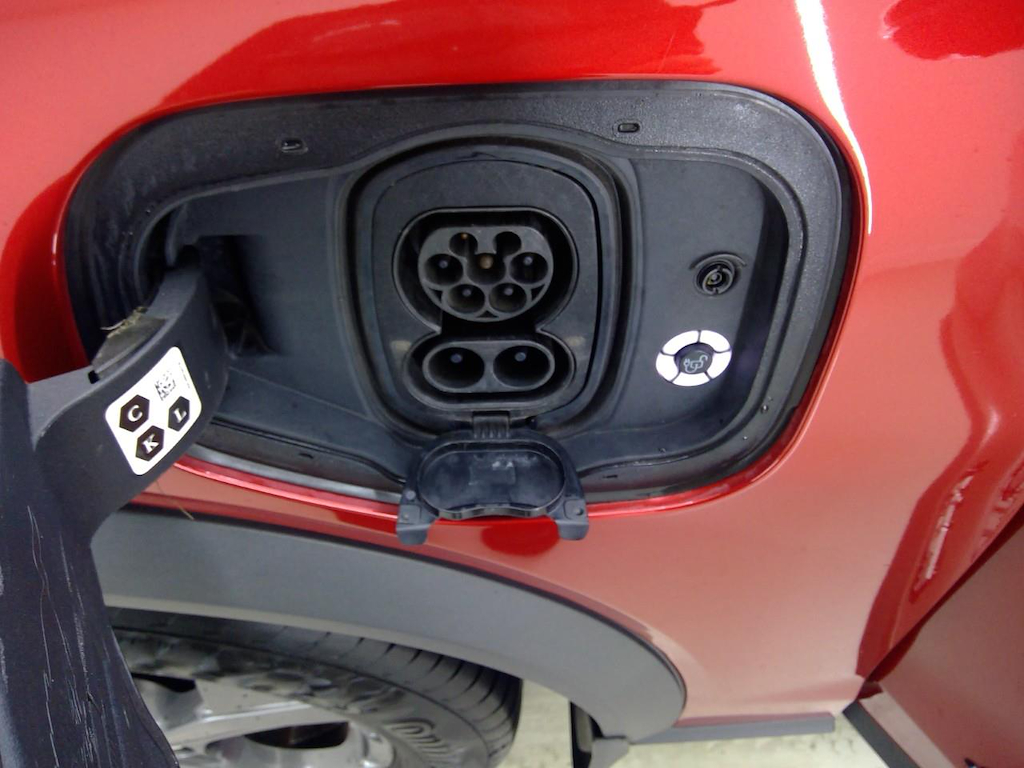 Foto 21 van Ford Mustang