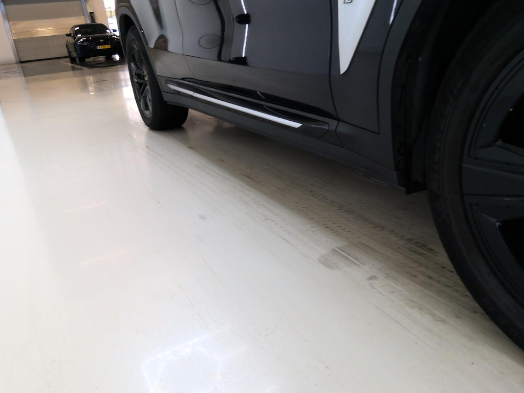 Foto 15 van BMW ix3