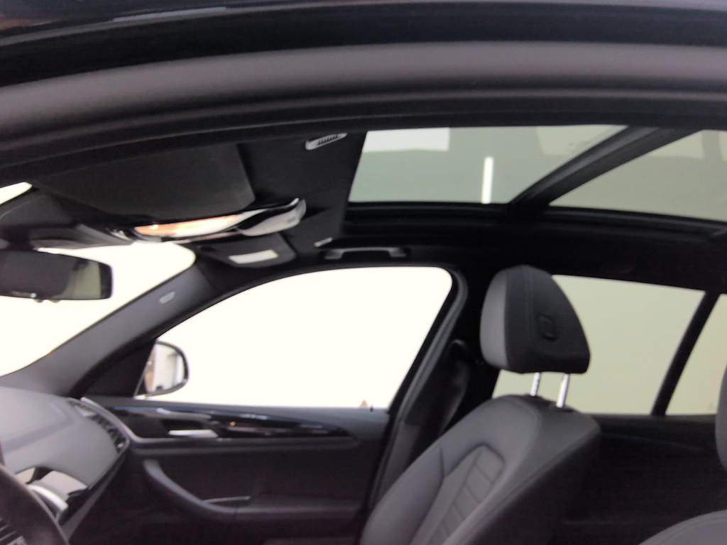 Foto 22 van BMW ix3
