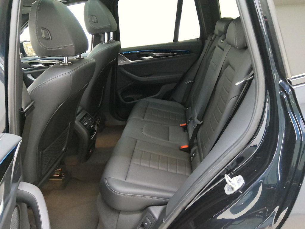 Foto 9 van BMW ix3