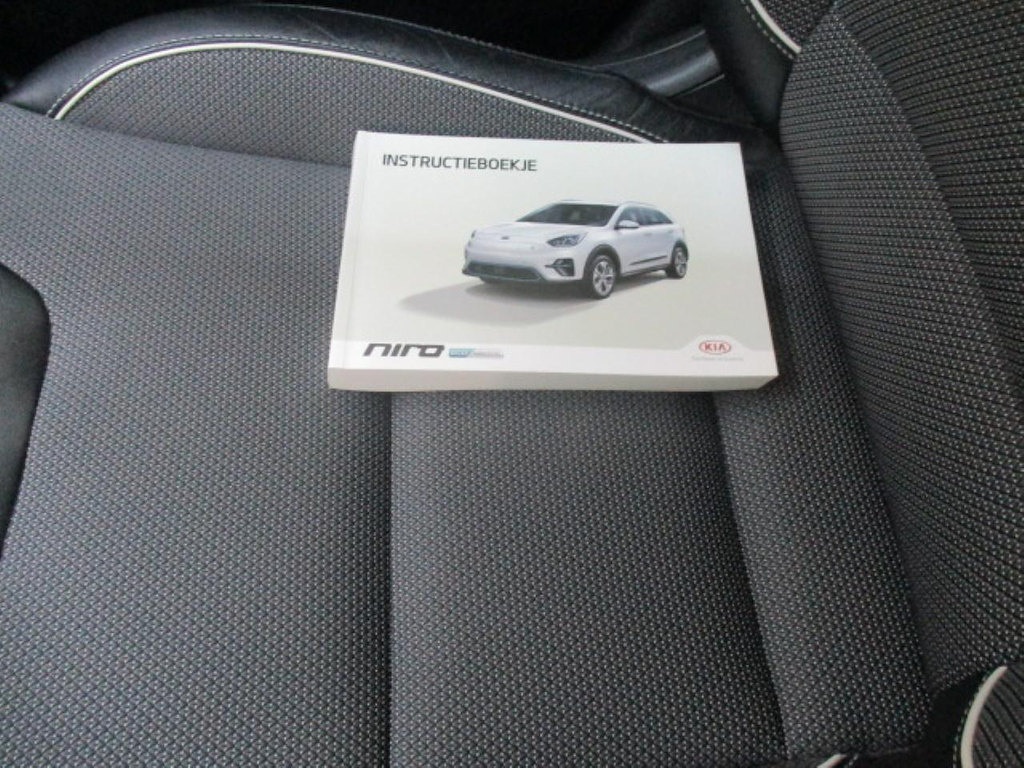 Foto 22 van Kia Niro