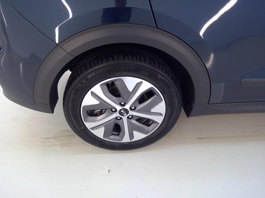 Foto 12 van Kia Niro