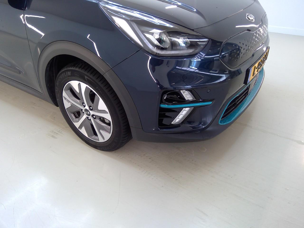 Foto 31 van Kia Niro