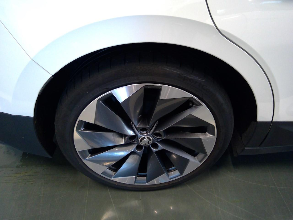 Foto 11 van Skoda Enyaq