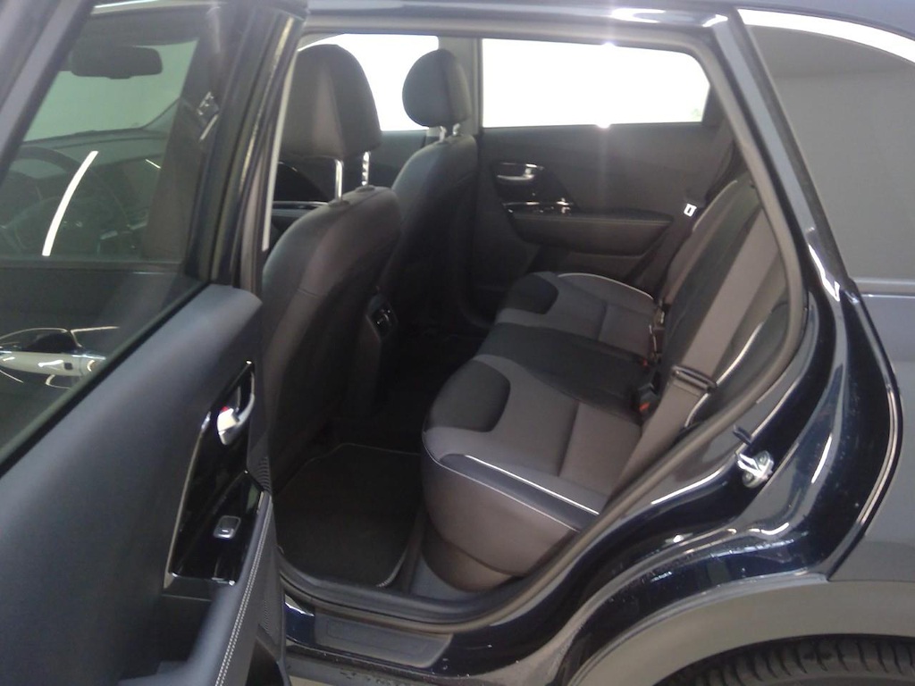 Foto 9 van Kia Niro