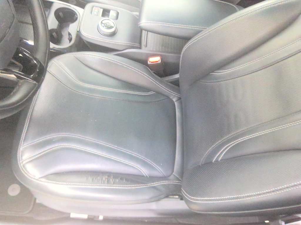 Foto 21 van Ford Mustang