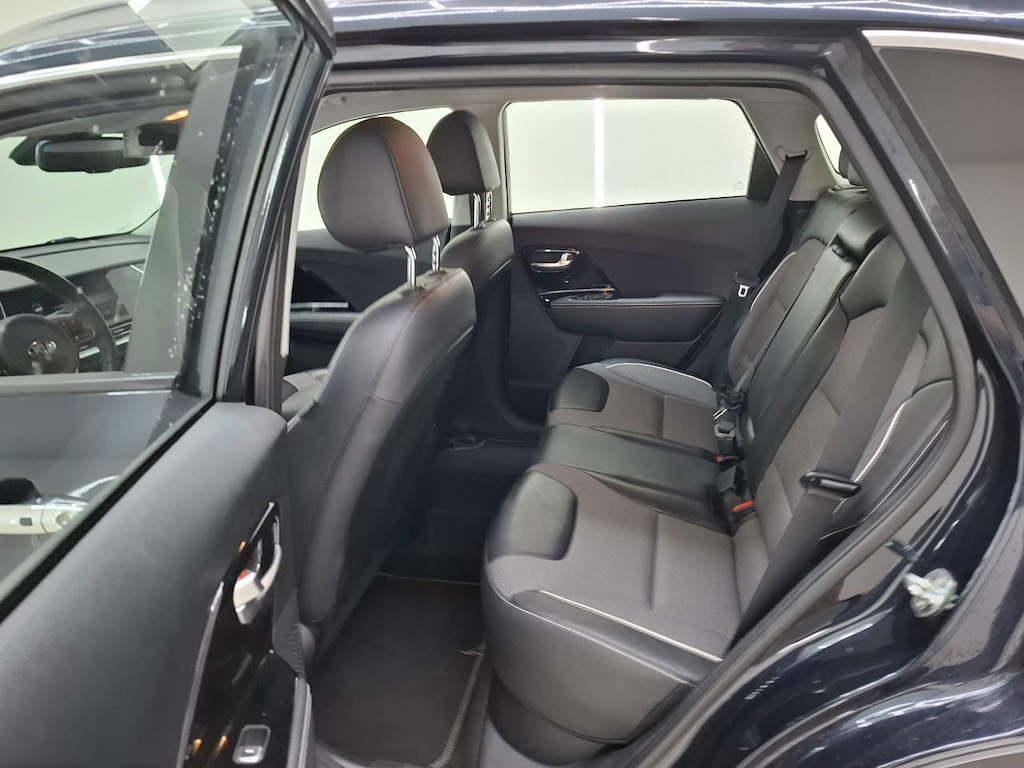 Foto 9 van Kia Niro