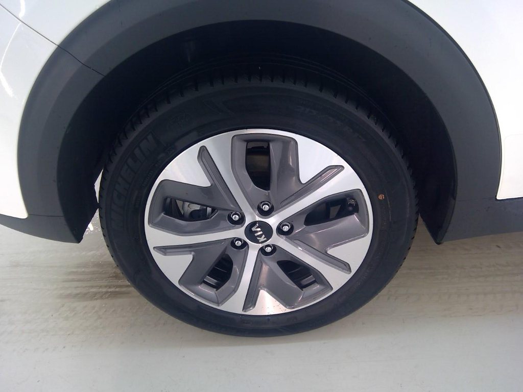 Foto 13 van Kia Niro