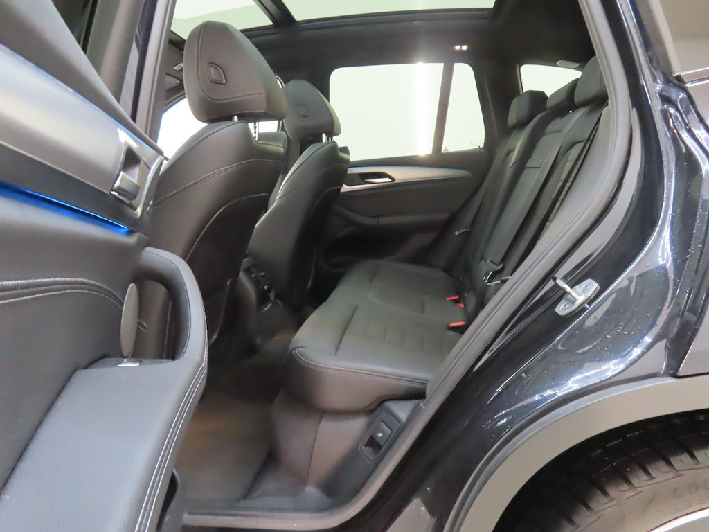 Foto 8 van BMW ix3