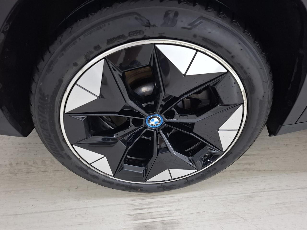Foto 14 van BMW ix3