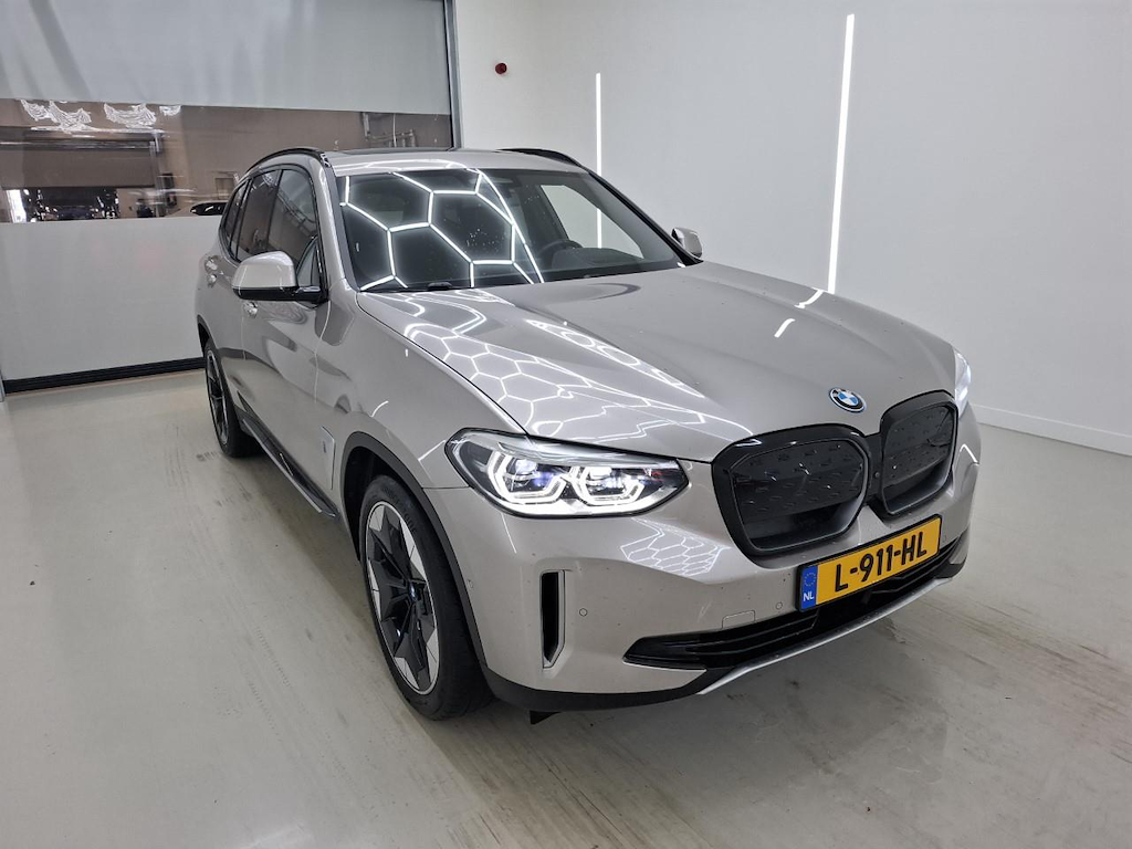 Foto 6 van BMW ix3