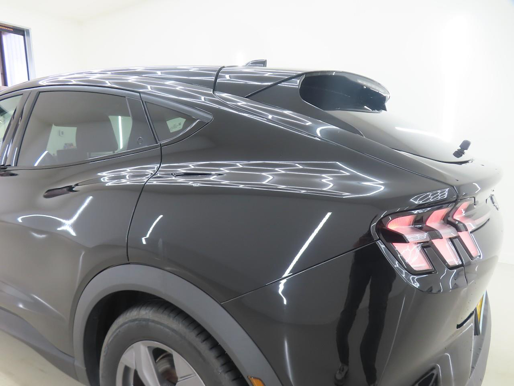 Foto 32 van Ford Mustang