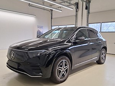 Kaufe MERCEDES-BENZ EQA  350 67KWH AMG LINE 4MATIC bei Ayvens Carmarket