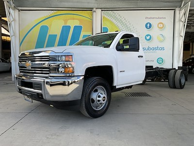 Buy CHEVROLET CHEVROLET SILVERADO on Ayvens Carmarket