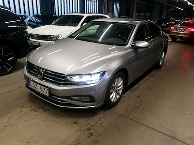 Buy VOLKSWAGEN PASSAT on Ayvens Carmarket