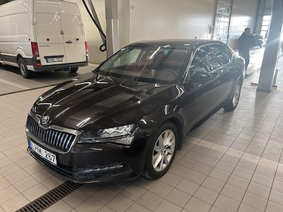 Achetez SKODA SUPERB sur Ayvens Carmarket