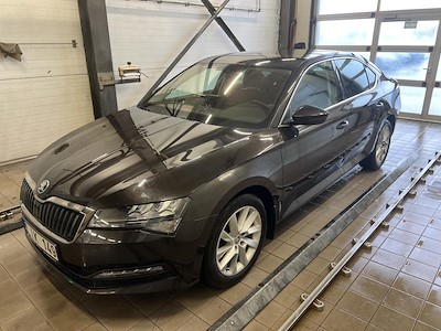 Compra SKODA SUPERB en Ayvens Carmarket